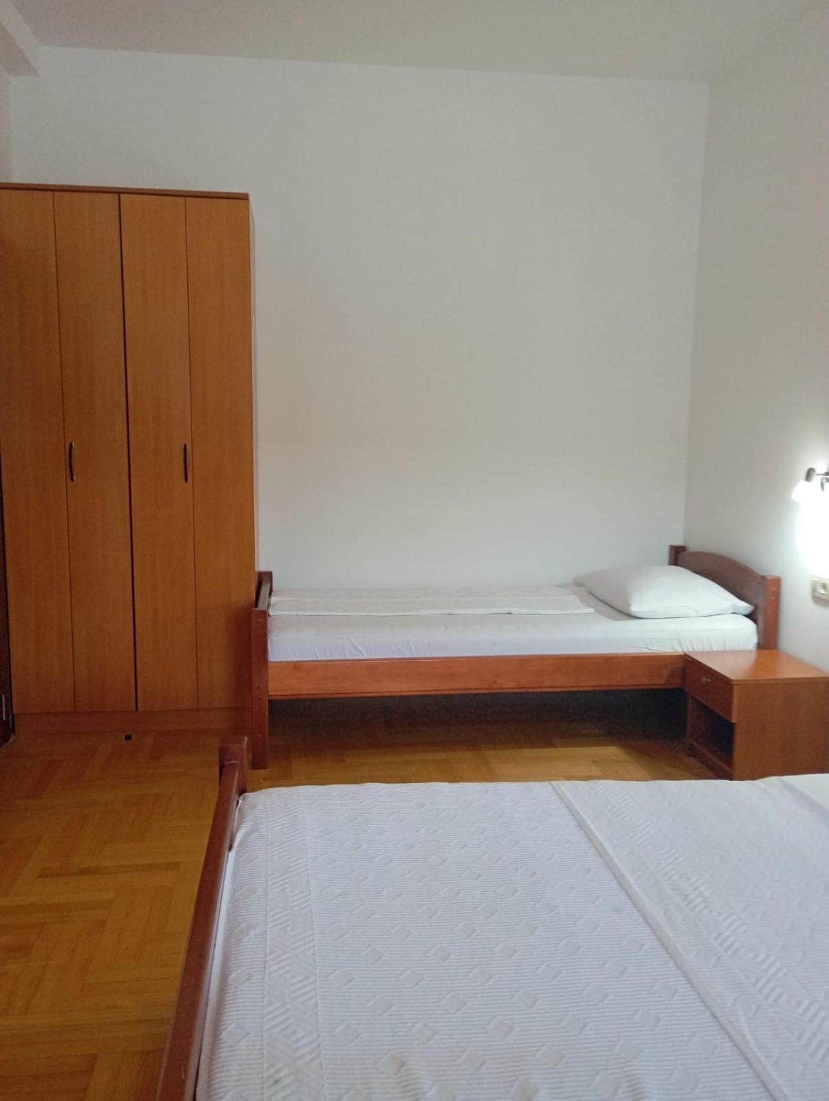 Apartments Cebra Herceg Novi Exterior photo
