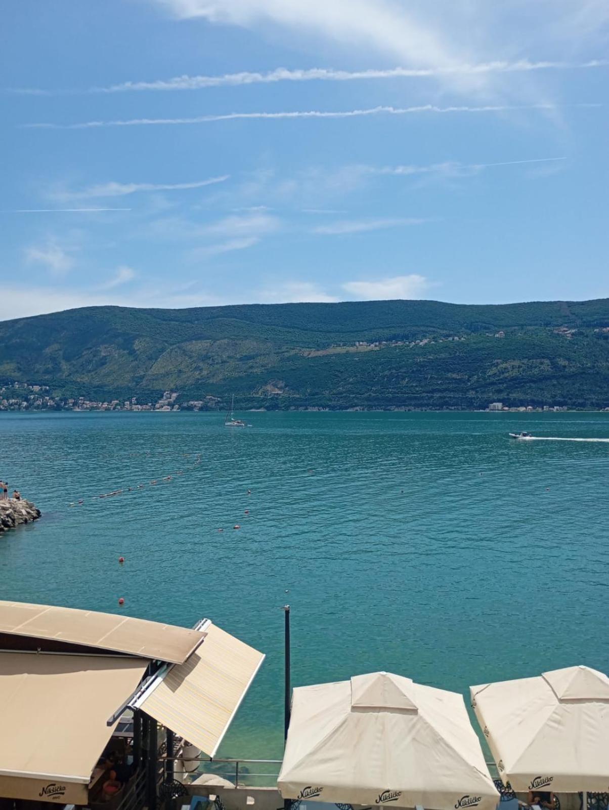 Apartments Cebra Herceg Novi Exterior photo